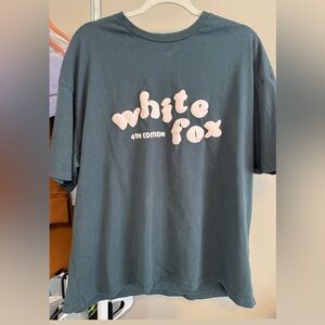 White Fox tshirt, Womens size L/Xl